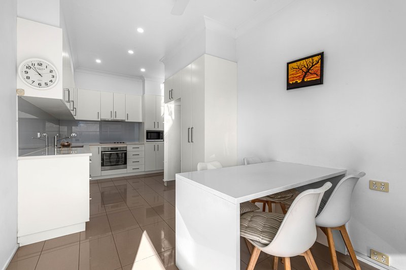 Photo - 10/11-15 Fontainebleau Street, Sans Souci NSW 2219 - Image 6
