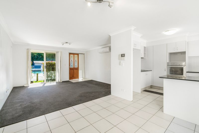 Photo - 101/1-9 Gray Street, Tweed Heads West NSW 2485 - Image 2