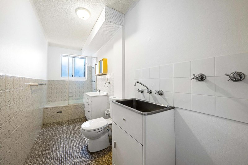 Photo - 10/11 Harriette Street, Neutral Bay NSW 2089 - Image 5