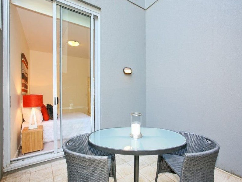 Photo - 101/1 Jean Wailes Avenue, Rhodes NSW 2138 - Image 6