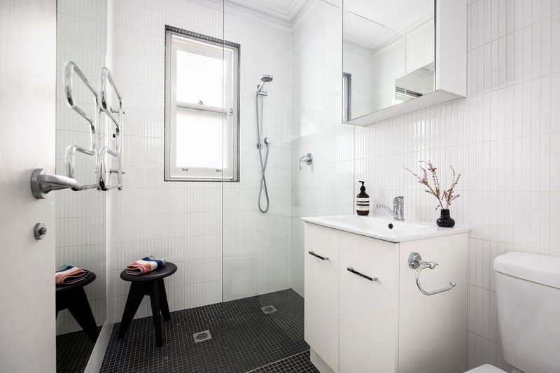 Photo - 10/11 Porter Street, Bondi Junction NSW 2022 - Image 5