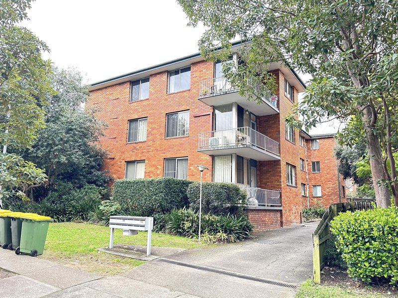 10/11 Queens Road, Westmead NSW 2145
