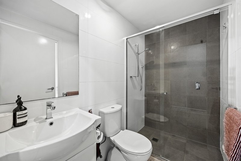 Photo - 10/11 Stephens Street, Morningside QLD 4170 - Image 9