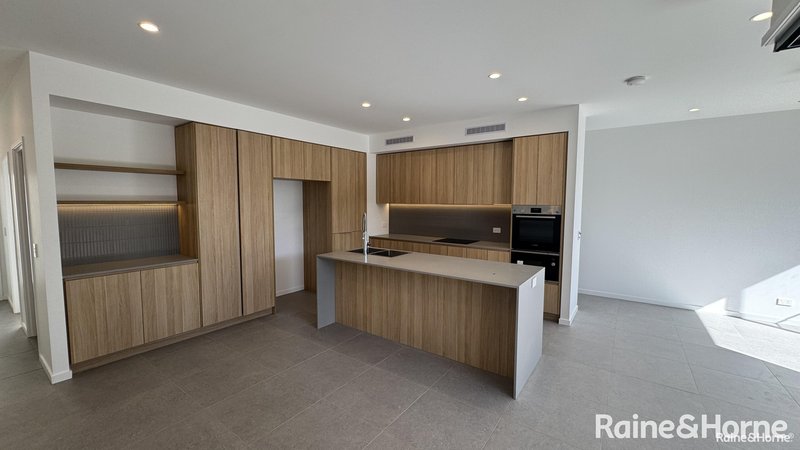 Photo - 10/11 Stewart Road, Albany Creek QLD 4035 - Image 5