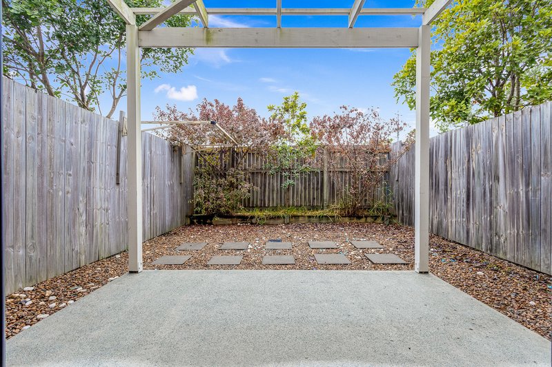 Photo - 10/11 Thistledome Street, Morayfield QLD 4506 - Image 5