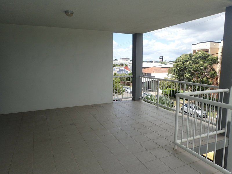 Photo - 10/110 Bage Street, Nundah QLD 4012 - Image 11