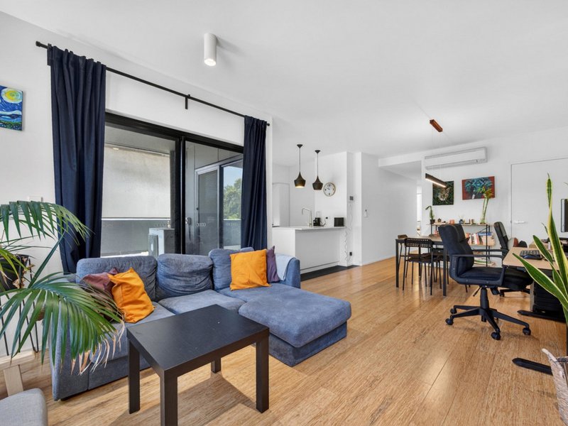 Photo - 101/108 Bennett Street, East Perth WA 6004 - Image 3