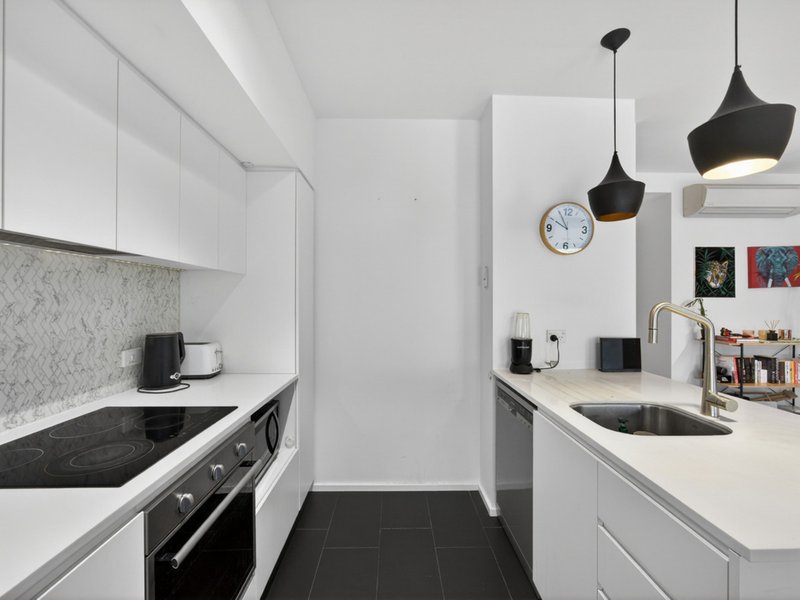 Photo - 101/108 Bennett Street, East Perth WA 6004 - Image 6