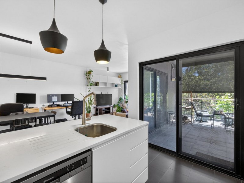 Photo - 101/108 Bennett Street, East Perth WA 6004 - Image 8
