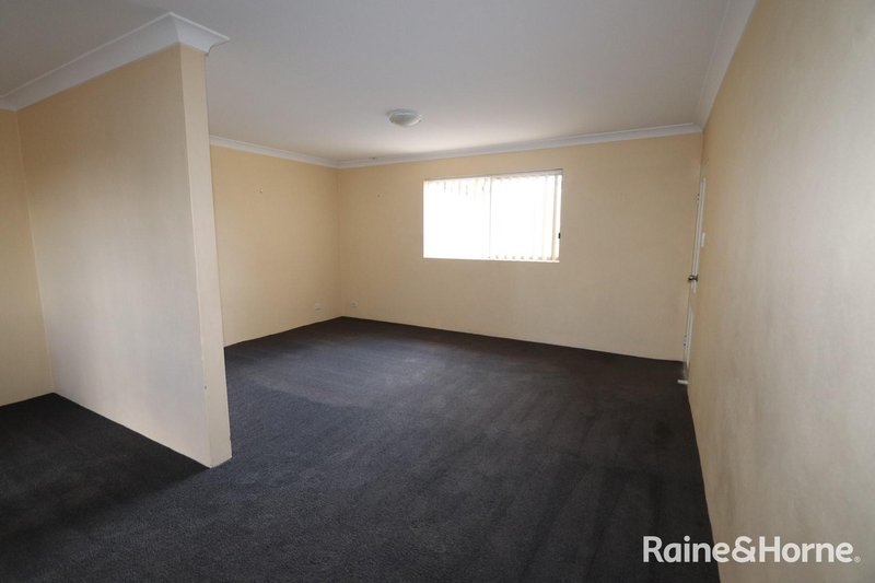 Photo - 10/111 Lambert Street, Bathurst NSW 2795 - Image 4