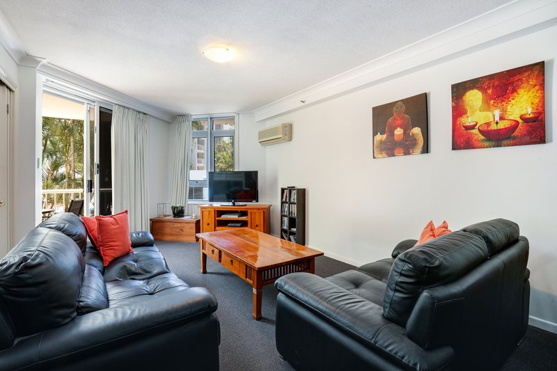 Photo - 1011/2633 Gold Coast Highway, Broadbeach QLD 4218 - Image 2