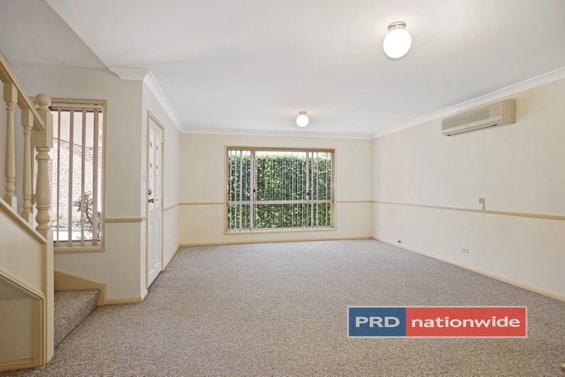 Photo - 10/113 The Lakes Drive, Glenmore Park NSW 2745 - Image 6