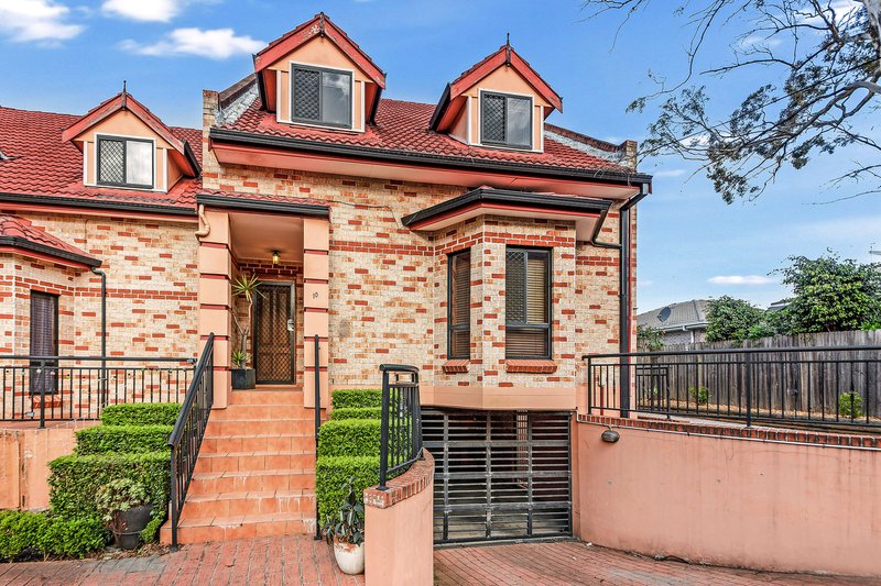 10/114 Rawson Road, Greenacre NSW 2190