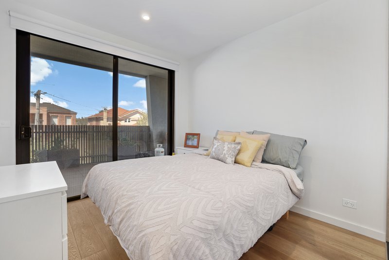 Photo - 101/15 Hamilton Street, Bentleigh VIC 3204 - Image 16