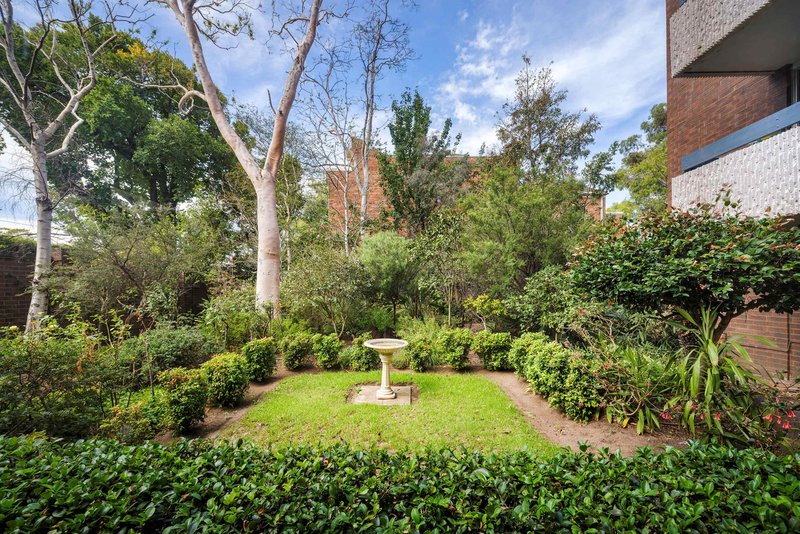 Photo - 101/171 Flemington Road, North Melbourne VIC 3051 - Image 2