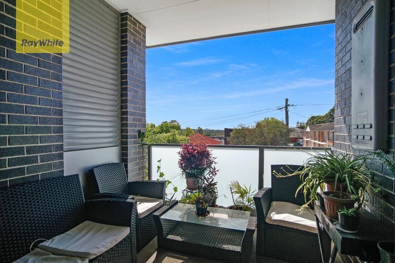 Photo - 10/12-14 Knox Street, Belmore NSW 2192 - Image 6