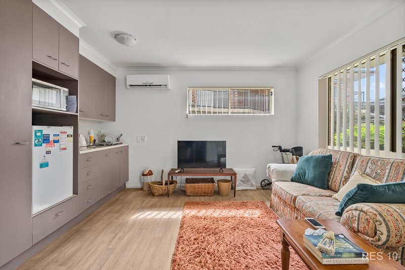 Photo - 10/12-20 Ballantine Street, Chermside QLD 4032 - Image 4