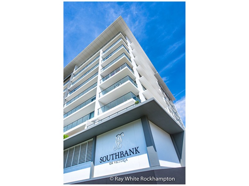 Photo - 101/2-4 Victoria Parade, Rockhampton City QLD 4700 - Image 7