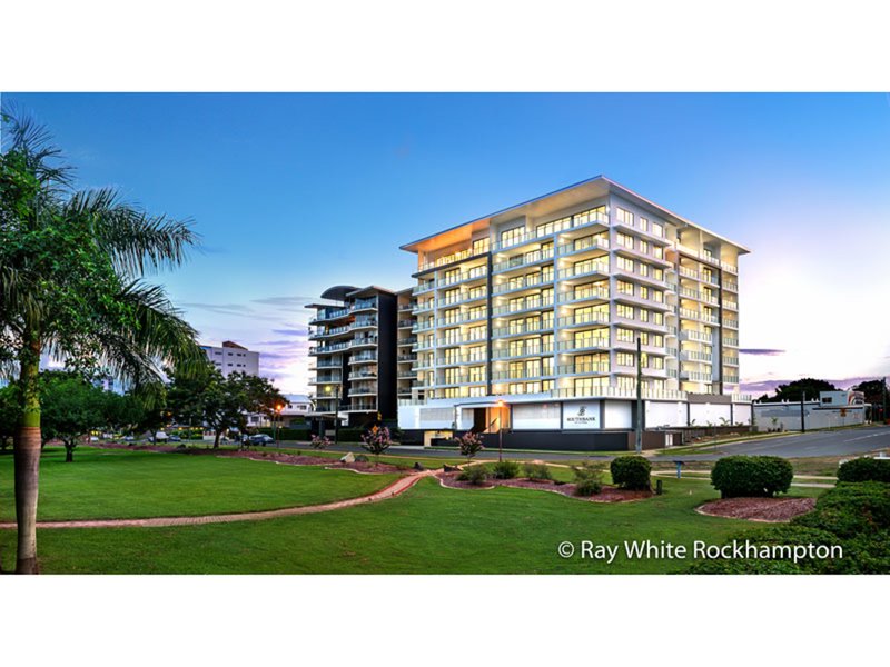 Photo - 101/2-4 Victoria Parade, Rockhampton City QLD 4700 - Image 15