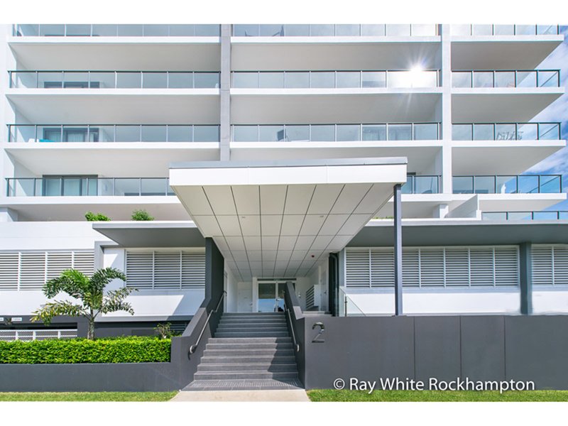 Photo - 101/2-4 Victoria Parade, Rockhampton City QLD 4700 - Image 23