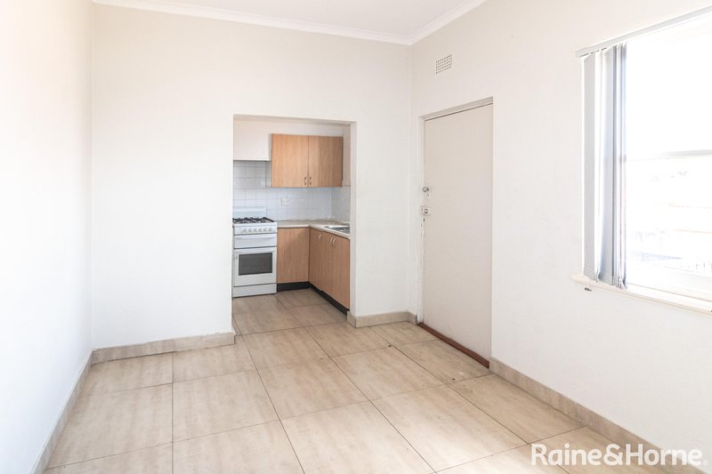 Photo - 10/12 Dellwood Street (Located Above Post Office) , Granville NSW 2142 - Image 3