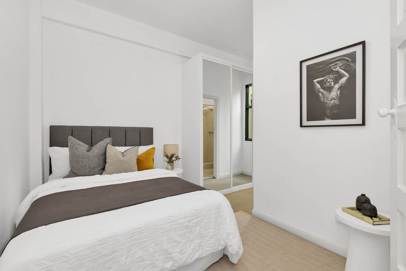 Photo - 10/12 Royston Street, Darlinghurst NSW 2010 - Image 2