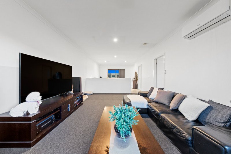 Photo - 10/12 Sturt Court, Officer VIC 3809 - Image 7