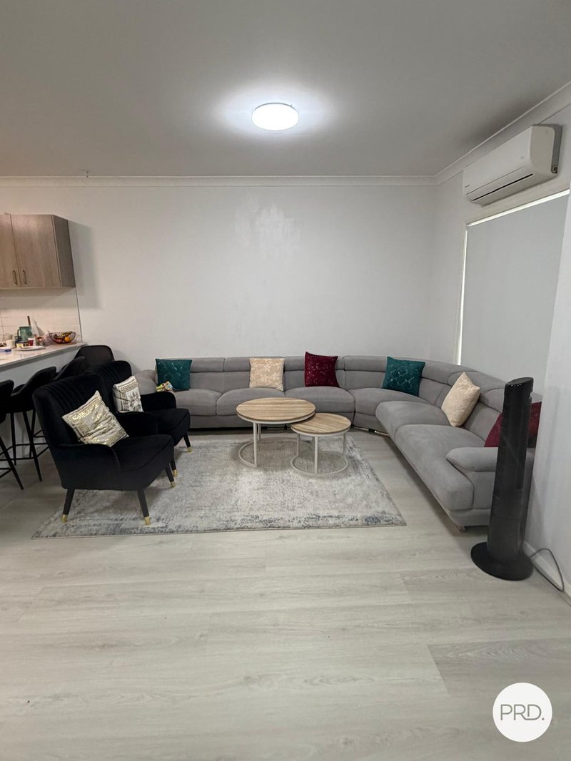 Photo - 10/120-122 Cumberland Road, Ingleburn NSW 2565 - Image 3