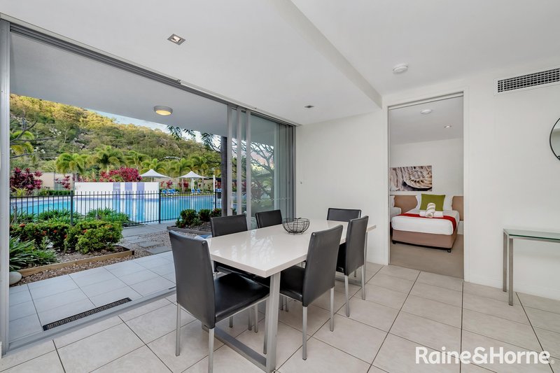 Photo - 1012/123 Sooning Street, Nelly Bay QLD 4819 - Image 7