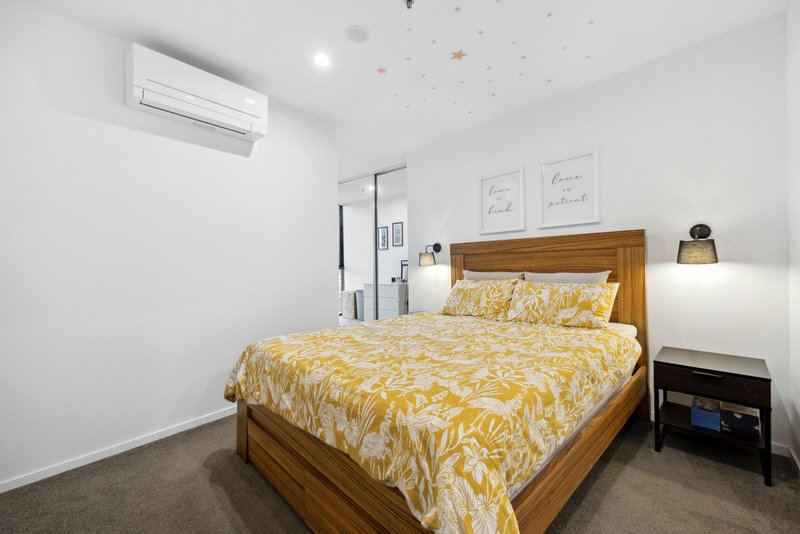 Photo - 1012/15 Bowes Street, Phillip ACT 2606 - Image 6