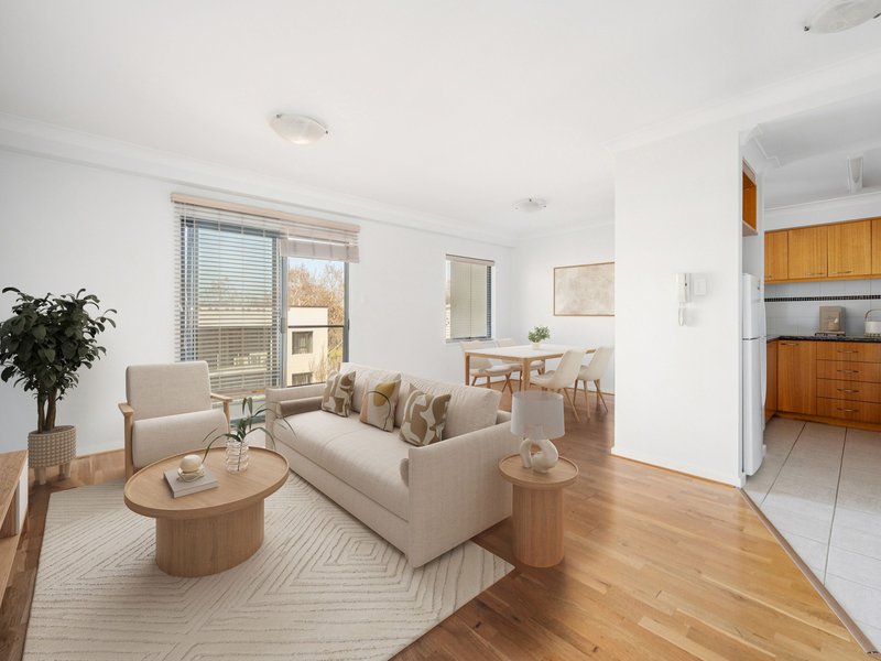 Photo - 10/122 Mounts Bay Road, Perth WA 6000 - Image 1