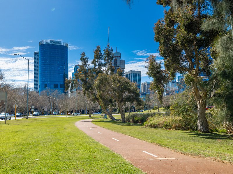 Photo - 10/122 Mounts Bay Road, Perth WA 6000 - Image 14
