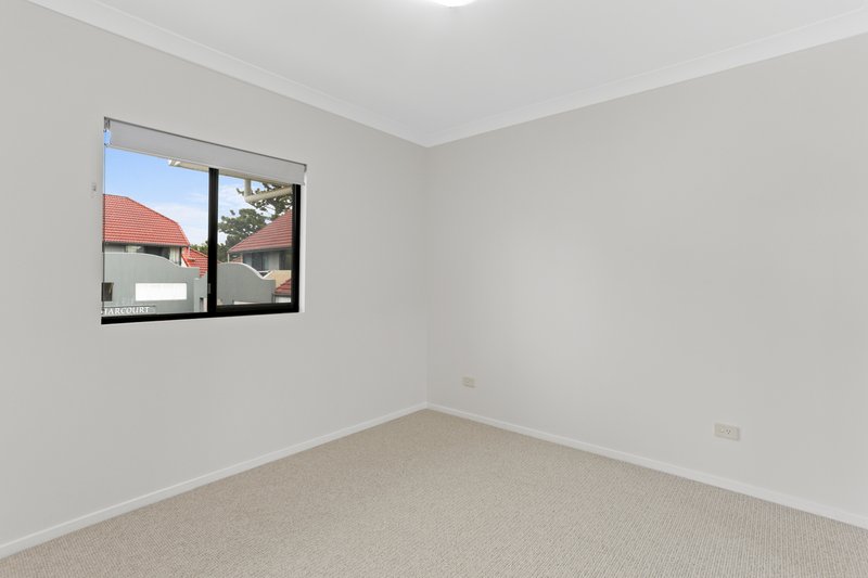 Photo - 10/124 Sydney Street, New Farm QLD 4005 - Image 7