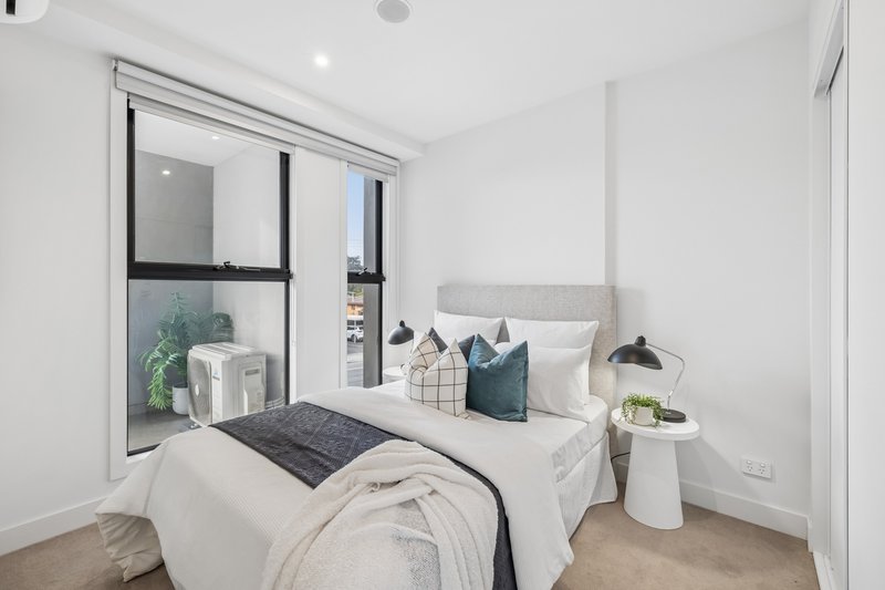 Photo - 101/253 Neerim Road, Carnegie VIC 3163 - Image 5