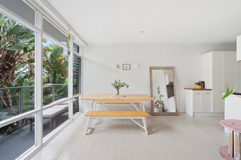 Photo - 10/127 Queenscliff Road, Queenscliff NSW 2096 - Image 3
