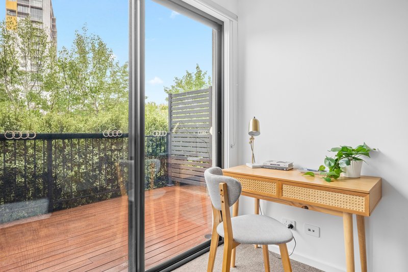 Photo - 10/128 Easty Street, Phillip ACT 2606 - Image 7