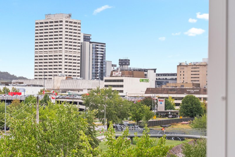 Photo - 10/128 Easty Street, Phillip ACT 2606 - Image 16