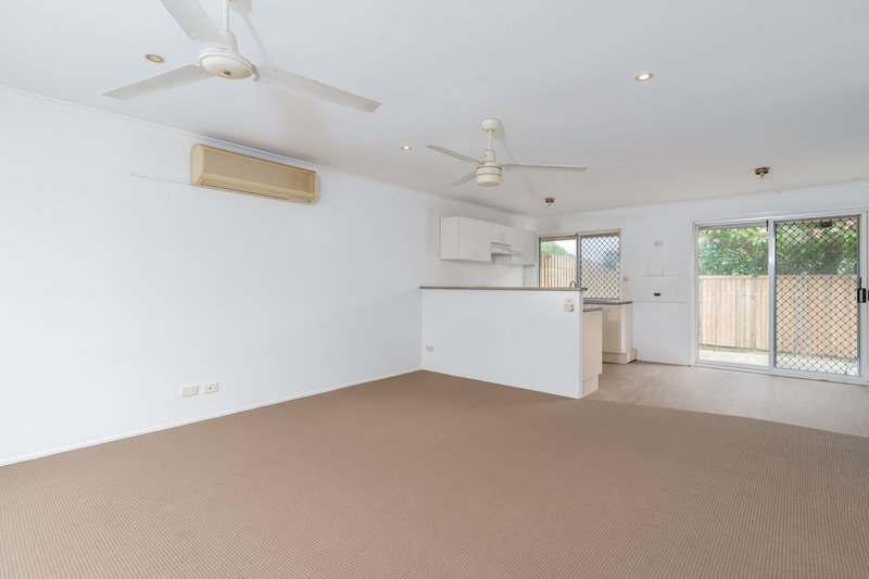 Photo - 10/13-15 Brian Street, Slacks Creek QLD 4127 - Image 13