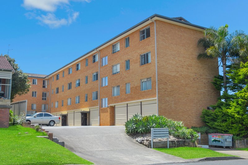 Photo - 10/13-17 Everard Street, Port Macquarie NSW 2444 - Image 9