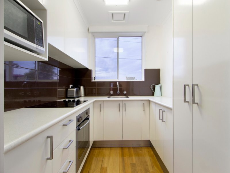 Photo - 10/13 Cliff Road, Frankston VIC 3199 - Image 1