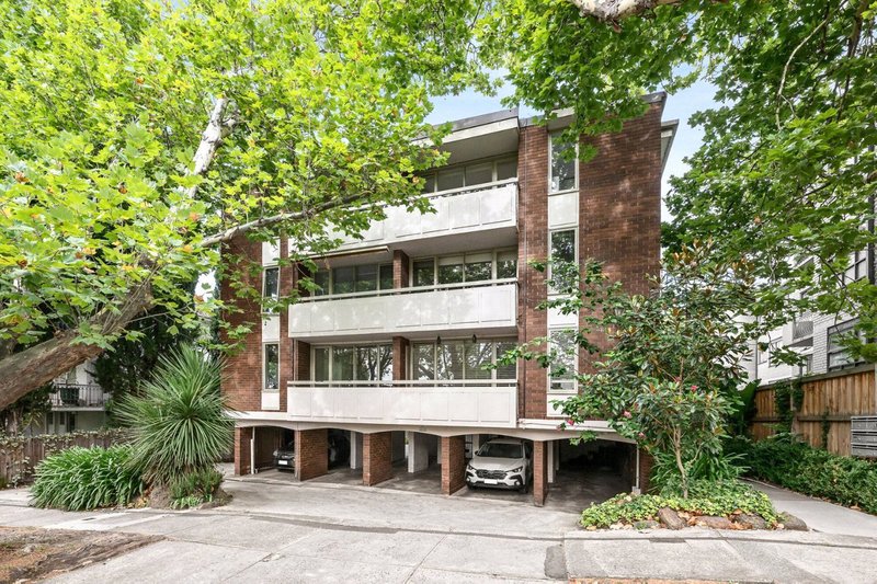 Photo - 10/13 Rockley Road, South Yarra VIC 3141 - Image 1