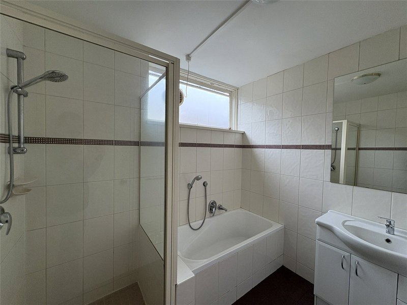 Photo - 10/13 Rockley Road, South Yarra VIC 3141 - Image 9