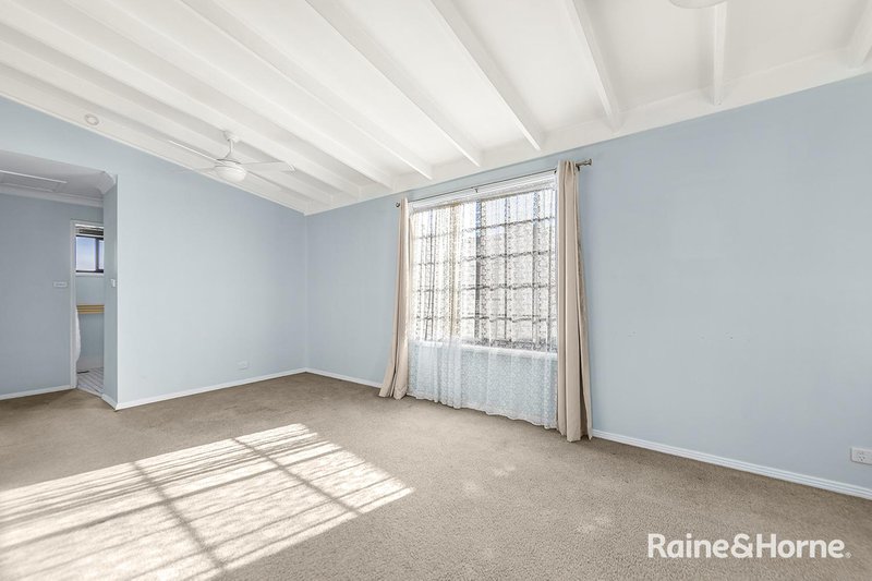 Photo - 101/30 Gerald Street, Belmont NSW 2280 - Image 3