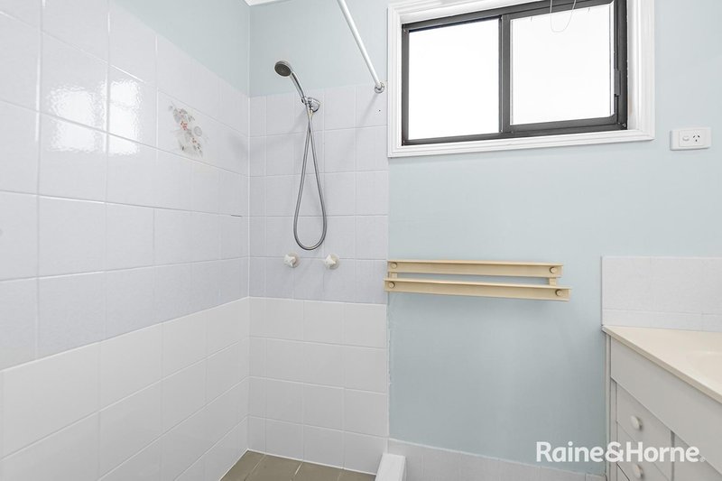 Photo - 101/30 Gerald Street, Belmont NSW 2280 - Image 10