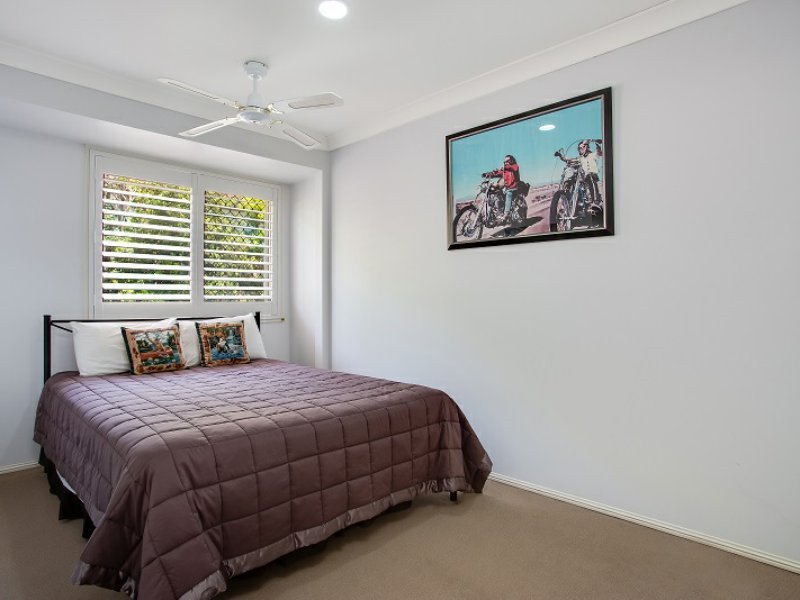 Photo - 10/130 Plateau Crescent, Carrara QLD 4211 - Image 10