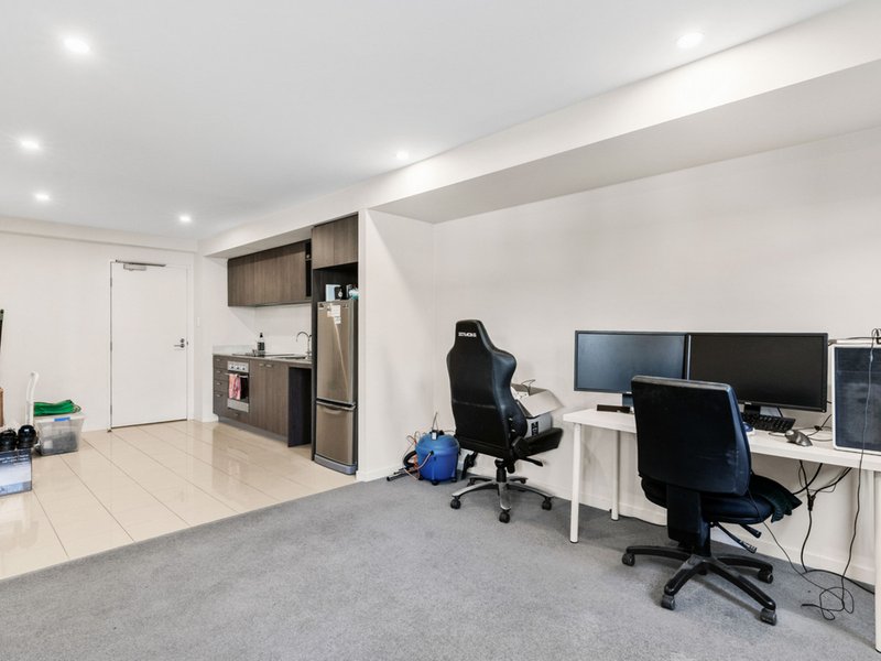 Photo - 101/311 Hay Street, East Perth WA 6004 - Image 6