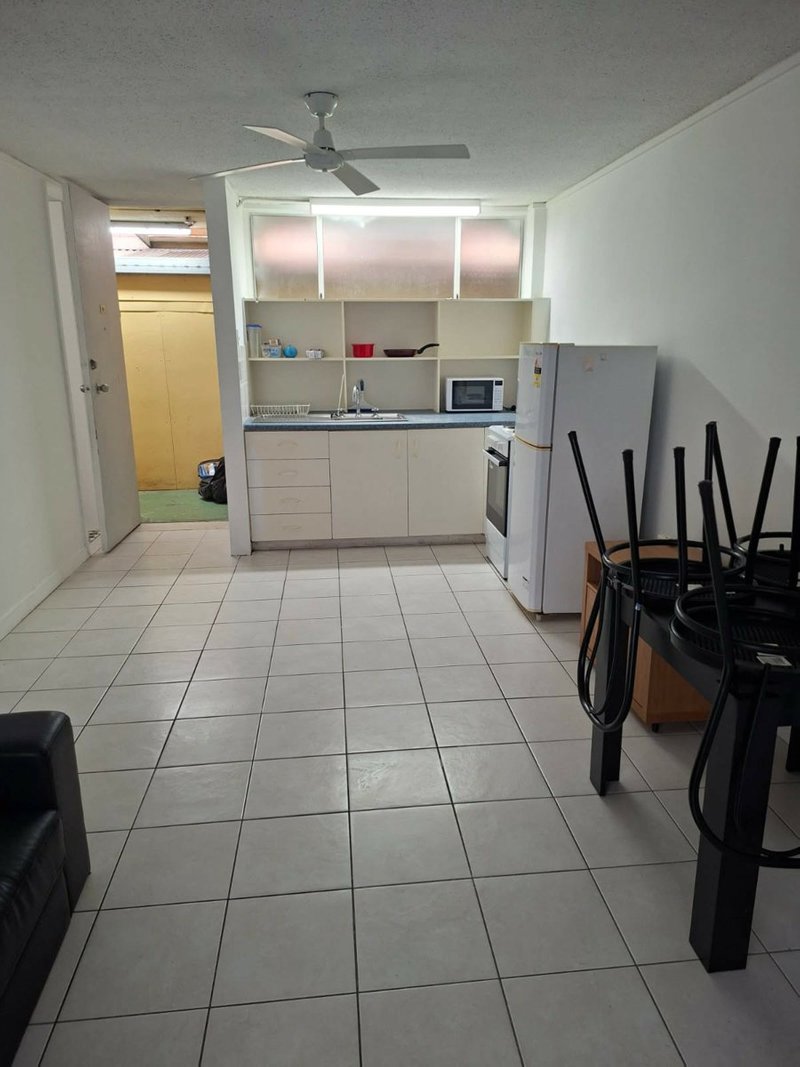 Photo - 101/3155 Surfers Paradise Boulevard, Surfers Paradise QLD 4217 - Image 1