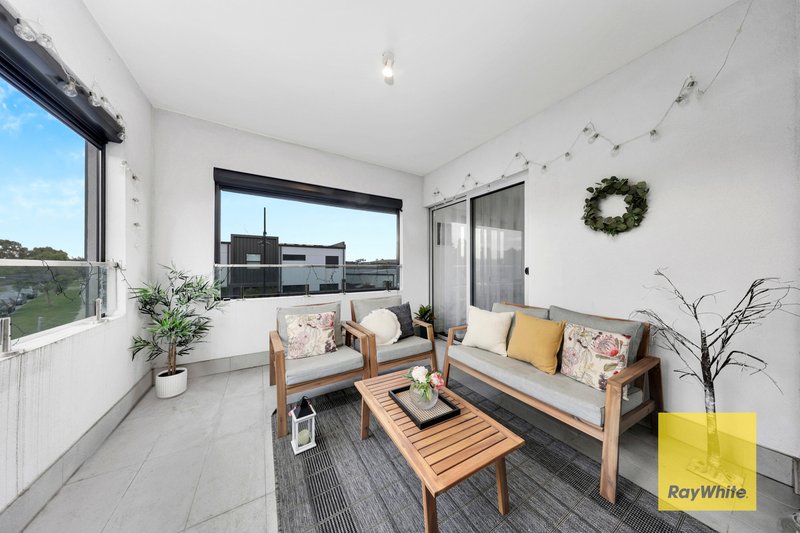 Photo - 101/32 Ducal Parkway, Mernda VIC 3754 - Image 11