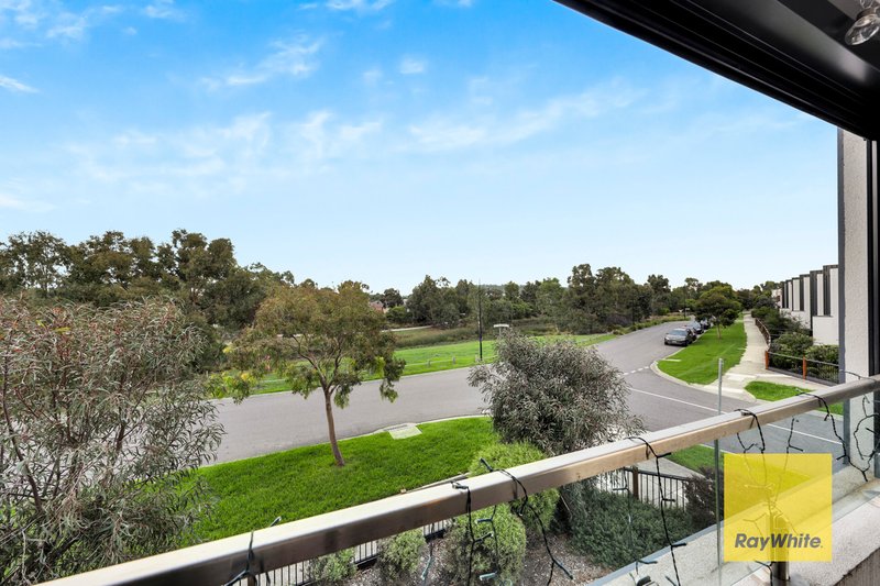 Photo - 101/32 Ducal Parkway, Mernda VIC 3754 - Image 12