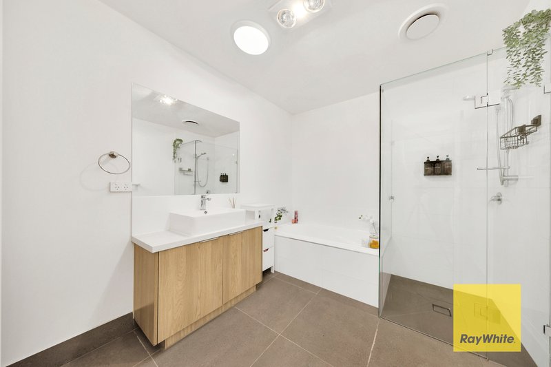 Photo - 101/32 Ducal Parkway, Mernda VIC 3754 - Image 14